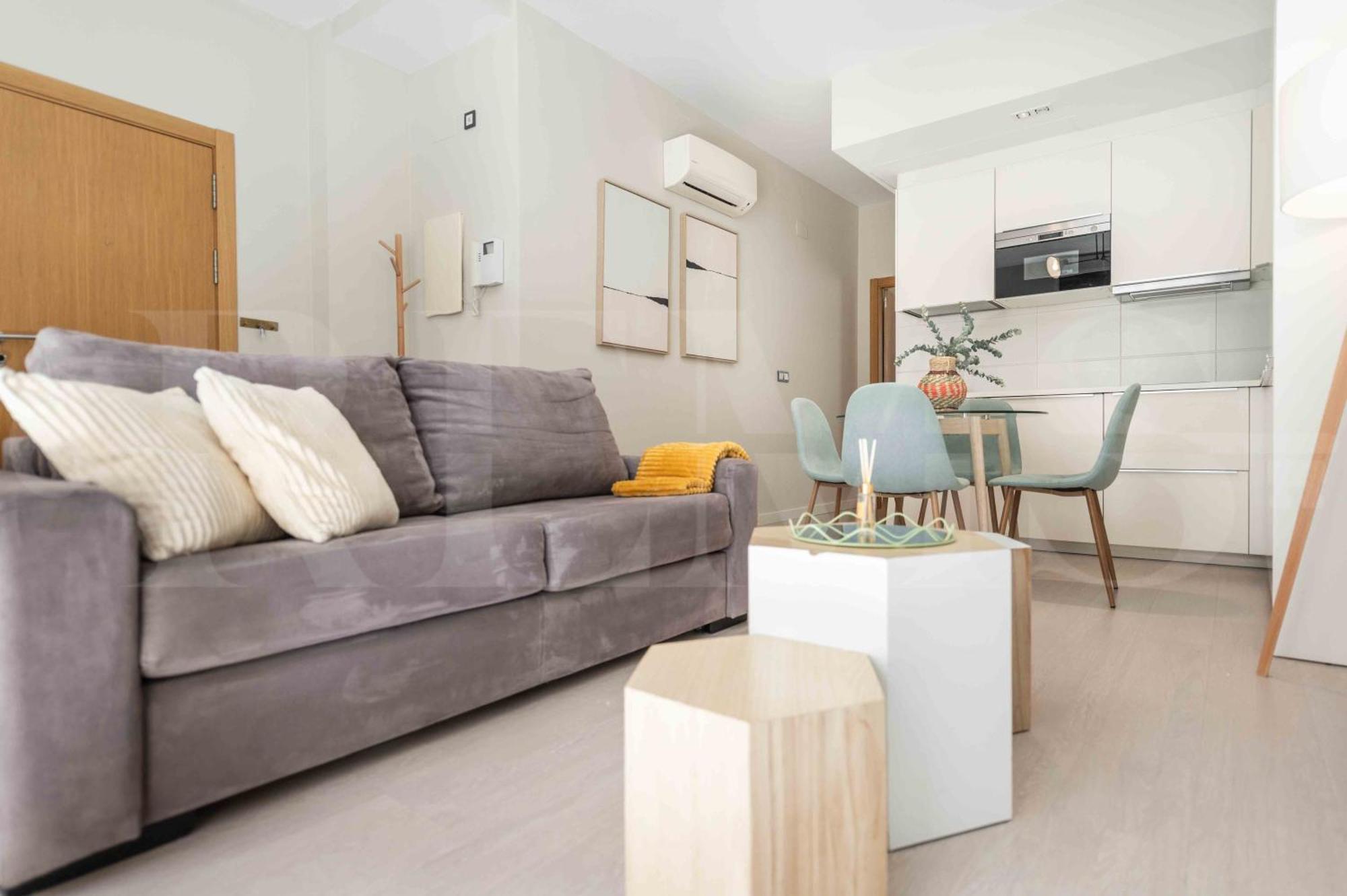 Adorable Flat With Private Parking In The Center By Rems Apartment Malaga